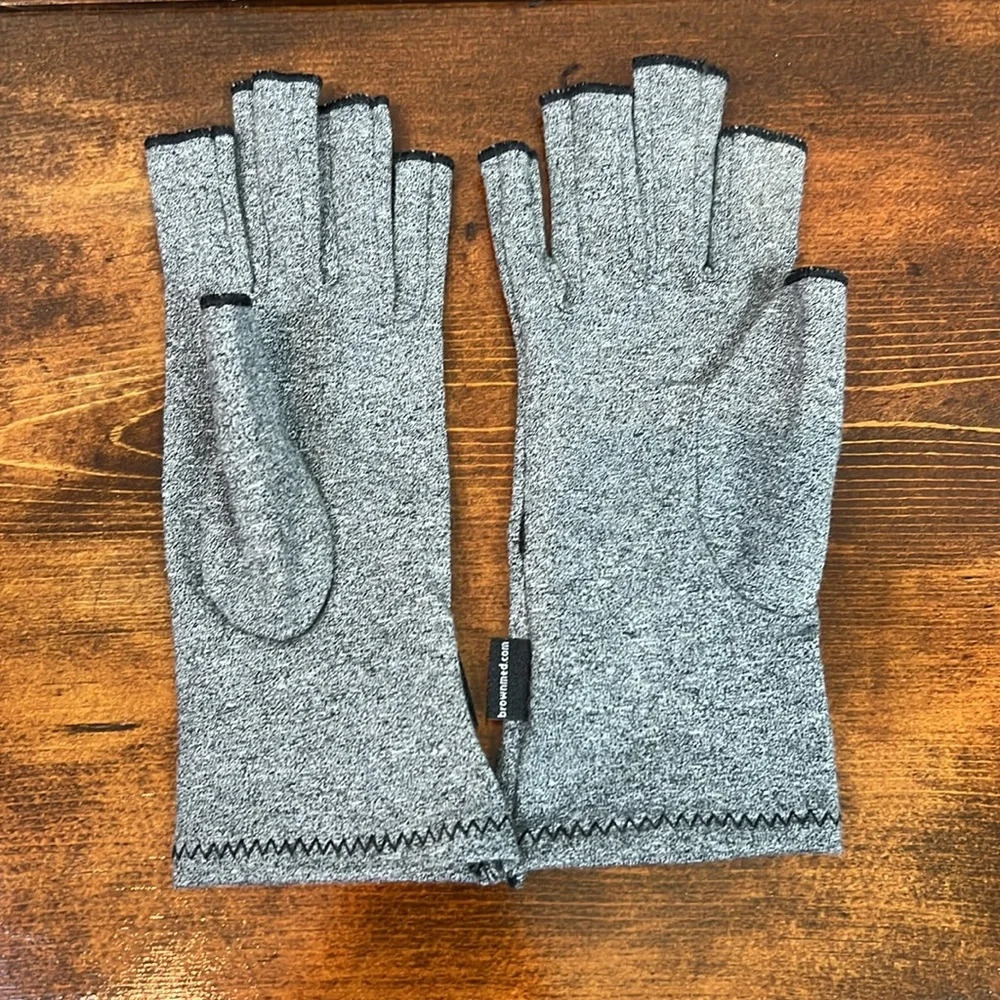 IMAK Compression Arthritis Gloves - Compression Gloves for Arthritis & Joints - Picture 2 of 5